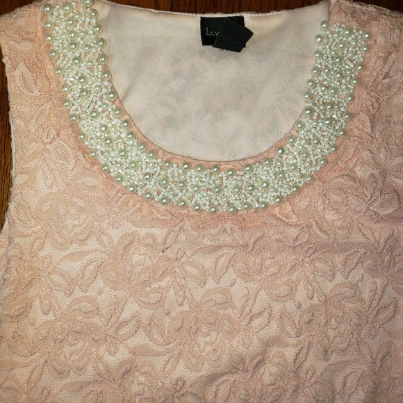 Pink Lace Top with Pearls sz Small - Picture 2 of 8